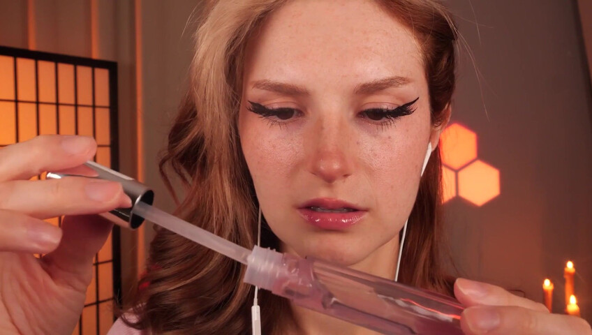 Busy B - Up Close Lens Kisses