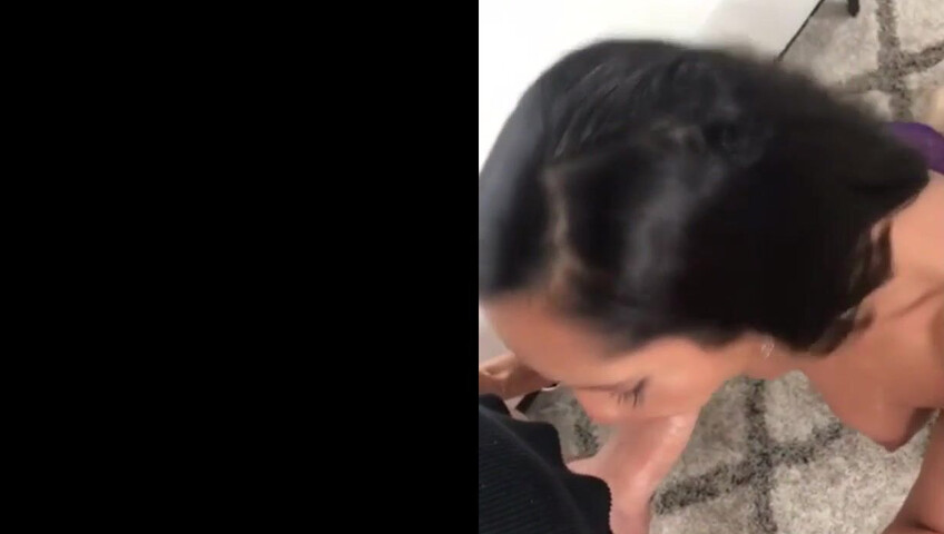 Chloe Amour Onlyfans - Teasing Your Huge Cock