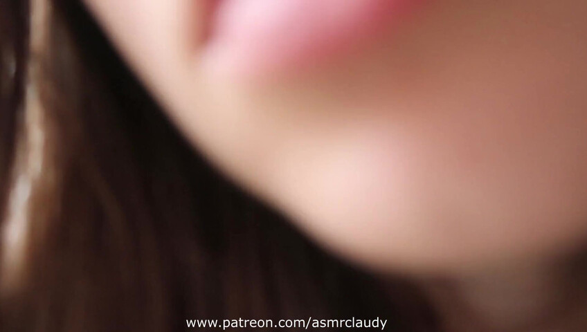 Claudy ASMR - 11 November 2023 - Yoga on the Bed