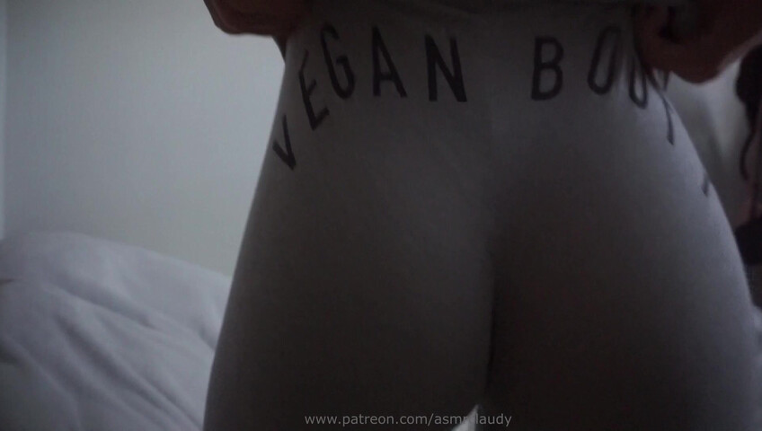 Claudy ASMR - bootyyyyyy massage 2