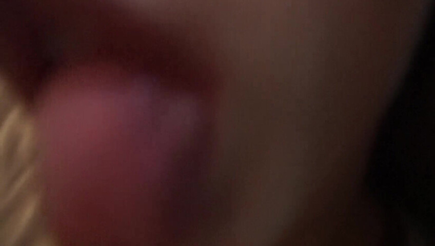 Claudy ASMR - make out with me