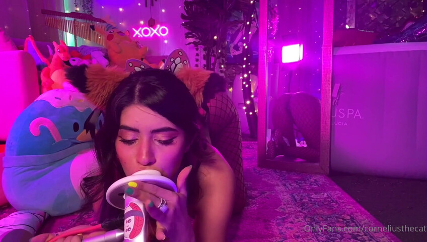 Corneliusthecat ASMR - Oil Ass Massage