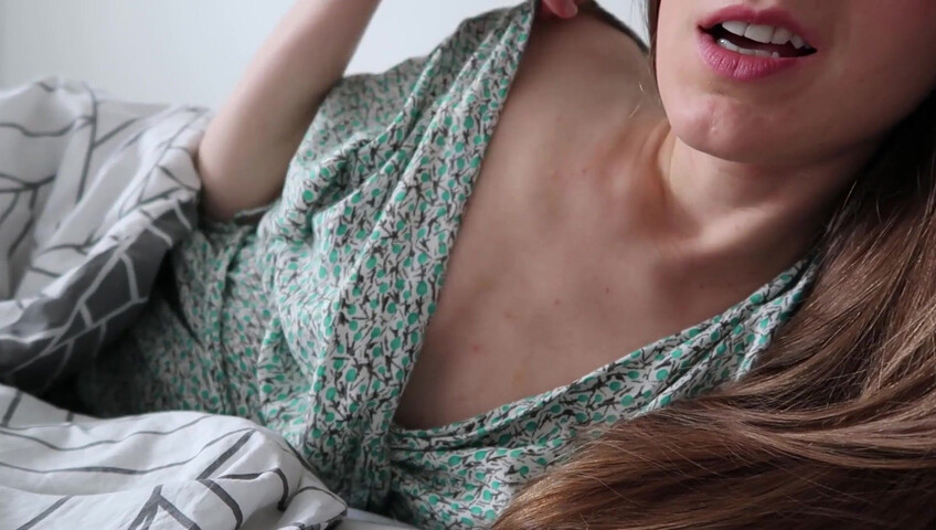 CuteGirlfriend ASMR - Girlfriend Distracts You From WW3