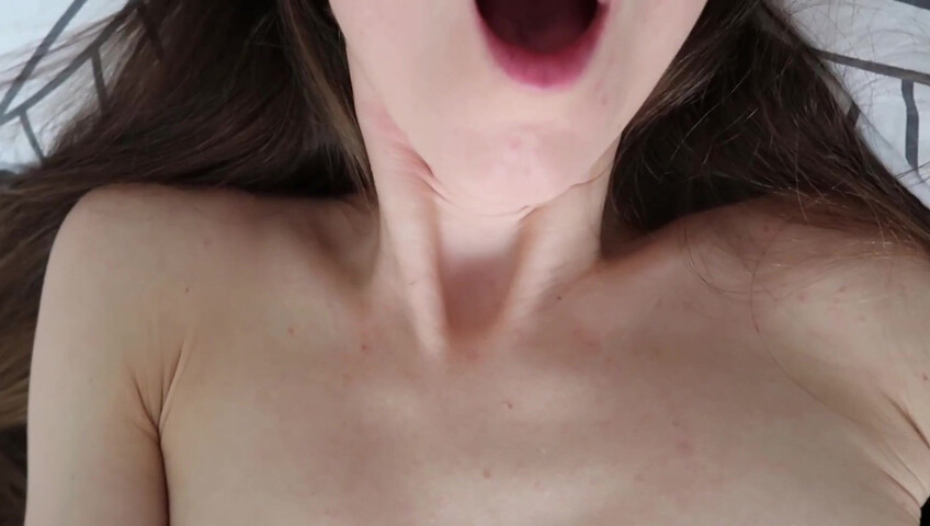 CuteGirlfriend ASMR - Girlfriend Distracts You From WW3