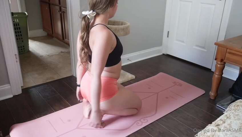 Dani ASMR - Yoga Session