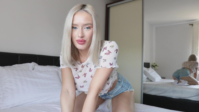 Desire Blonde - Jealous Stepsister Wants Cock