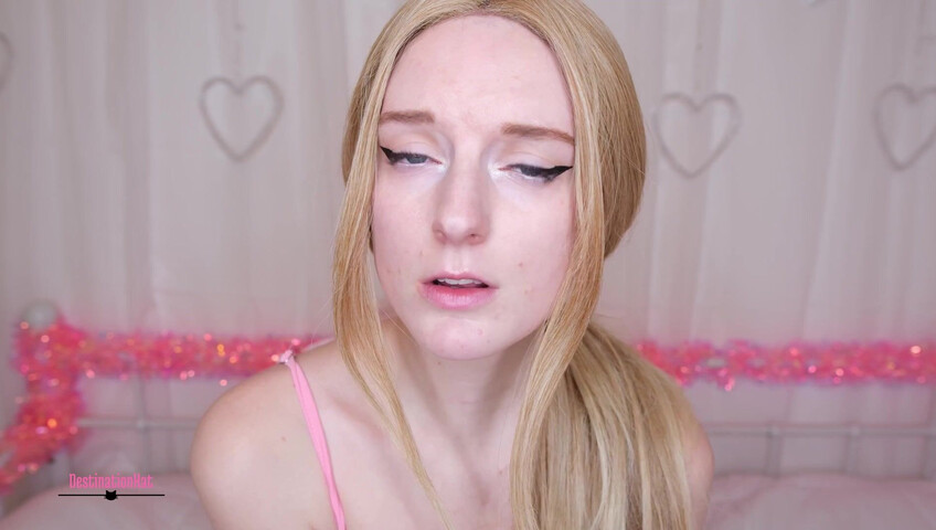 Destinationkat - Kiss While You Stroke