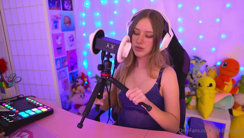 Diddly ASMR - 2 February 2025 - ASMR Twitch Livestream Gone Sexual