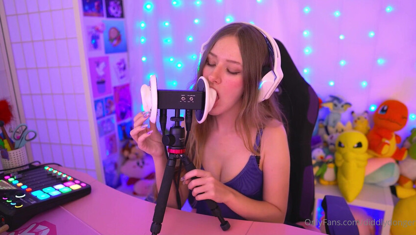 Diddly ASMR - 2 February 2025 - ASMR Twitch Livestream Gone Sexual