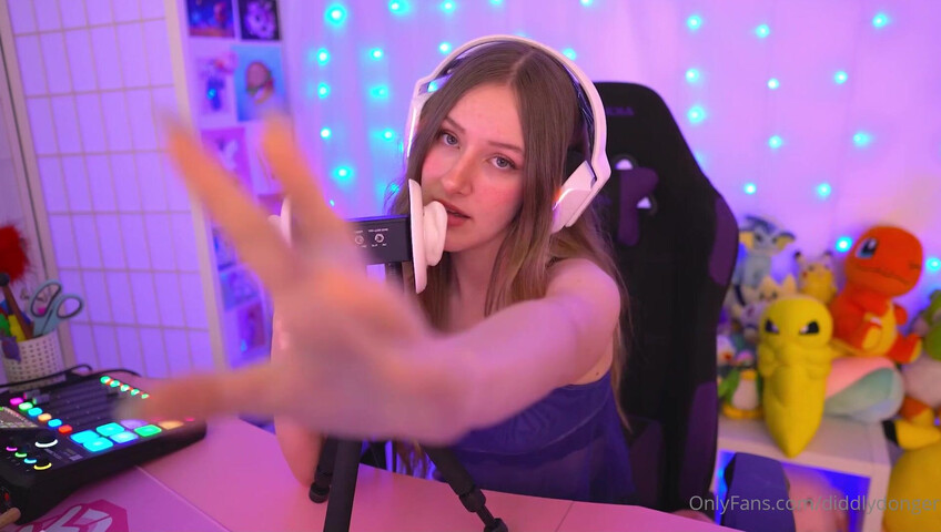 Diddly ASMR - 2 February 2025 - ASMR Twitch Livestream Gone Sexual