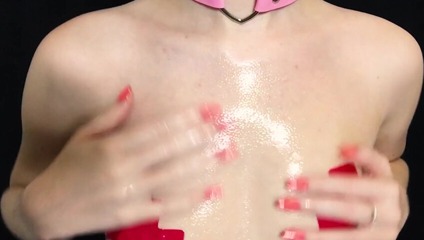 Diddly ASMR - ASMR Oil Boob Massage