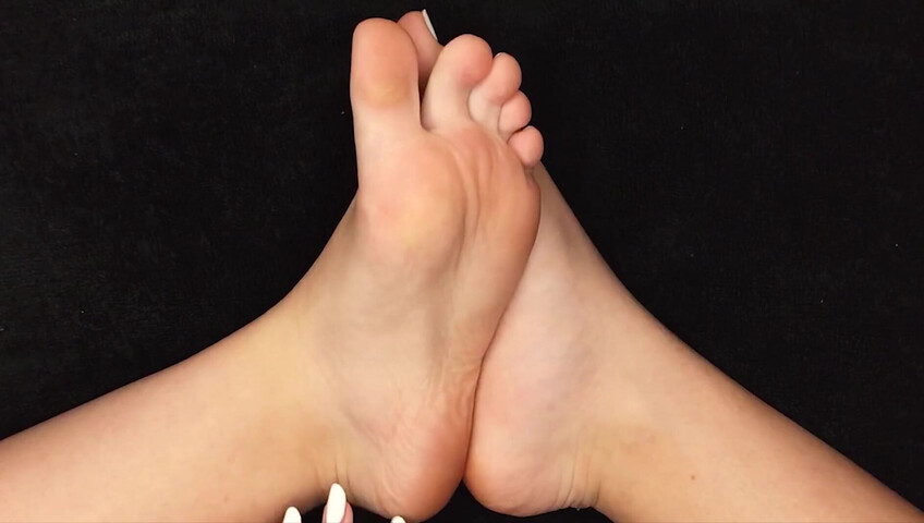 Diddly ASMR - ASMR Oil Foot Massage