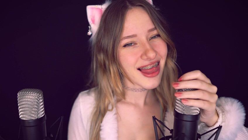 Diddly ASMR - Cat Girl Stroking 2 Mics