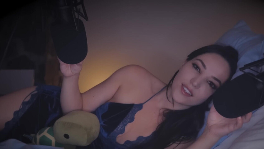 [ASMR] FALL ASLEEP NEXT TO YOUR WIFE (ramble + head massage)