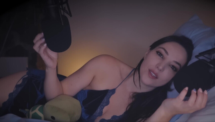 [ASMR] FALL ASLEEP NEXT TO YOUR WIFE (ramble + head massage)