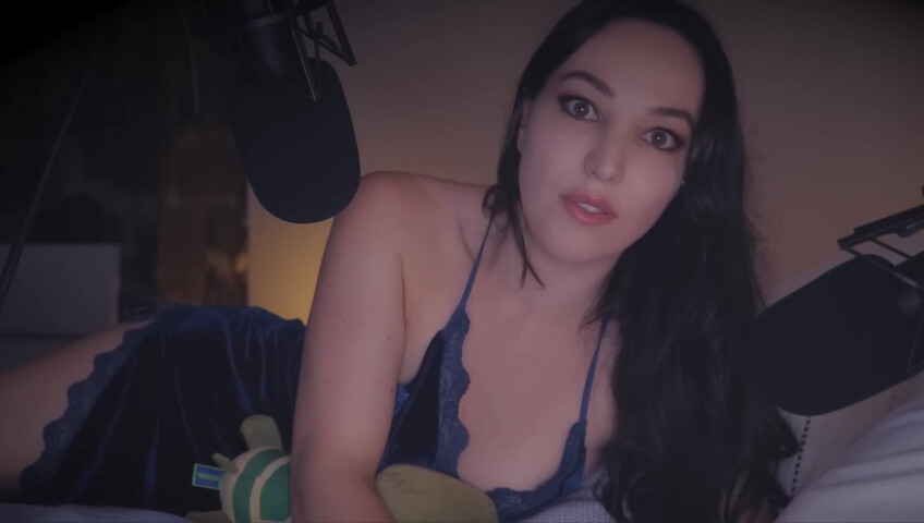 [ASMR] FALL ASLEEP NEXT TO YOUR WIFE (ramble + head massage)