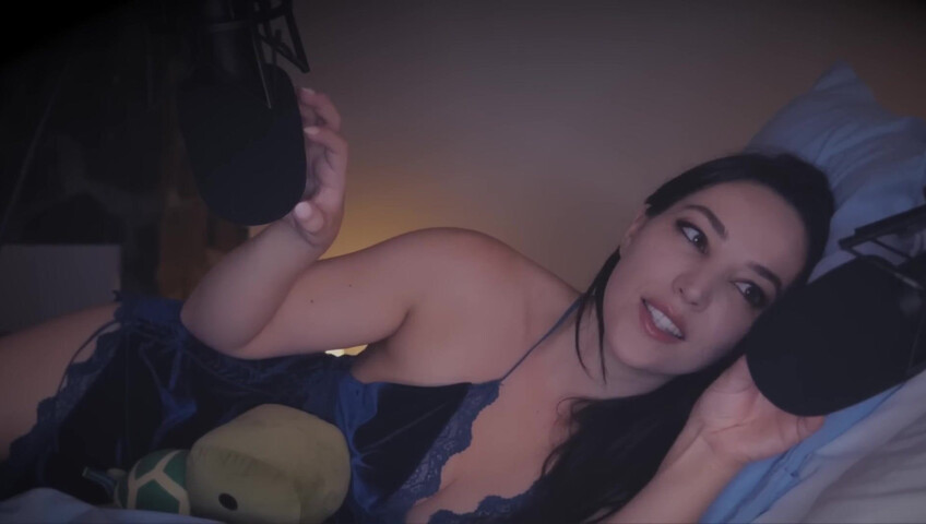 [ASMR] FALL ASLEEP NEXT TO YOUR WIFE (ramble + head massage)