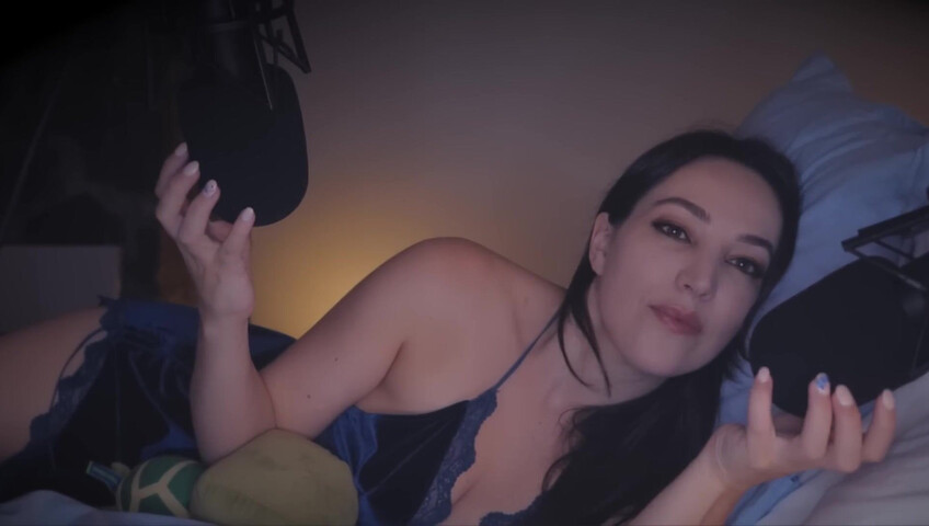 [ASMR] FALL ASLEEP NEXT TO YOUR WIFE (ramble + head massage)