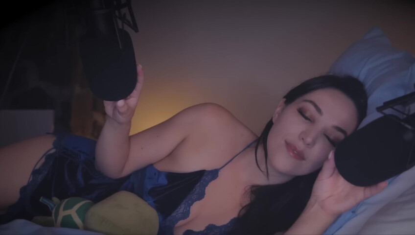 [ASMR] FALL ASLEEP NEXT TO YOUR WIFE (ramble + head massage)