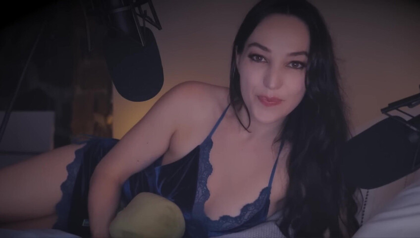 [ASMR] FALL ASLEEP NEXT TO YOUR WIFE (ramble + head massage)