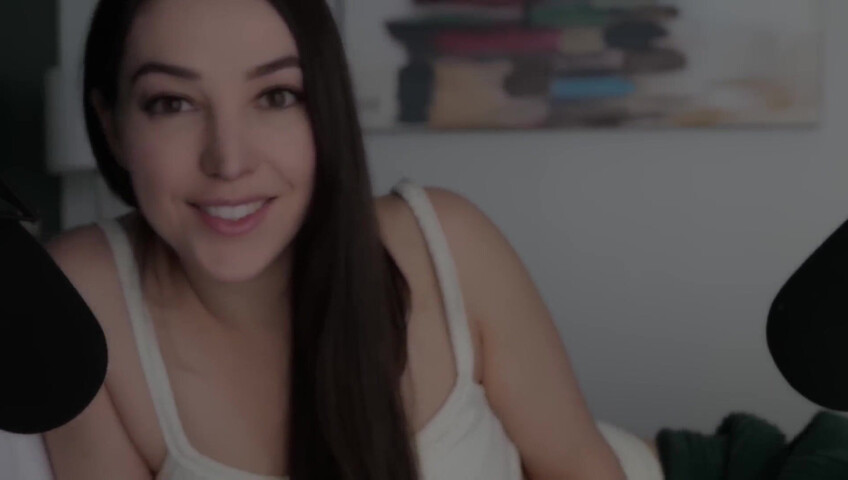 [ASMR] GIRLFRIEND DOESN'T LET YOU GO TO WORK