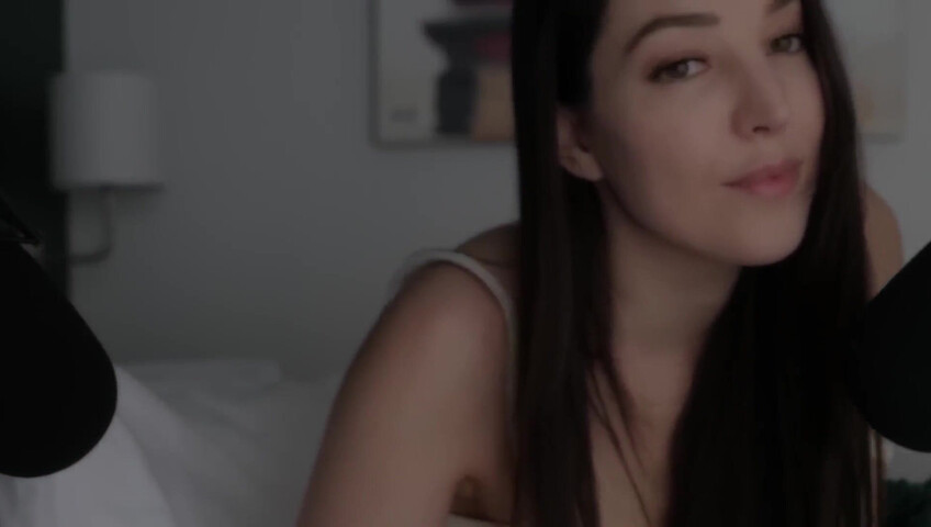 [ASMR] GIRLFRIEND DOESN'T LET YOU GO TO WORK