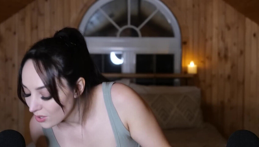 [ASMR] Girlfriend Gives You a Lotion Massage