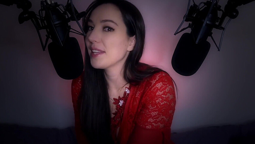 [ASMR] Girlfriend Makes You Have Sweet Dreams ❤️ (Sweet Nothings & Skin Tracing)