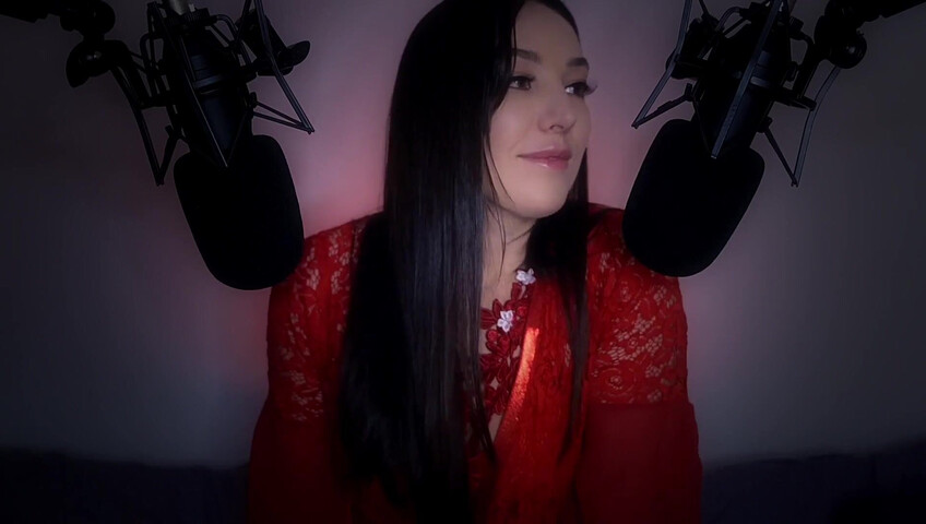 [ASMR] Girlfriend Makes You Have Sweet Dreams ❤️ (Sweet Nothings & Skin Tracing)