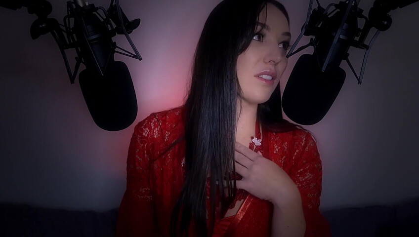 [ASMR] Girlfriend Makes You Have Sweet Dreams ❤️ (Sweet Nothings & Skin Tracing)