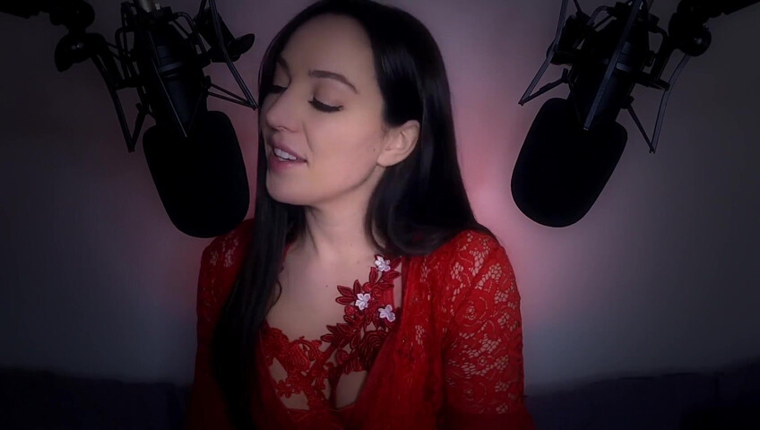 [ASMR] Girlfriend Makes You Have Sweet Dreams ❤️ (Sweet Nothings & Skin Tracing)