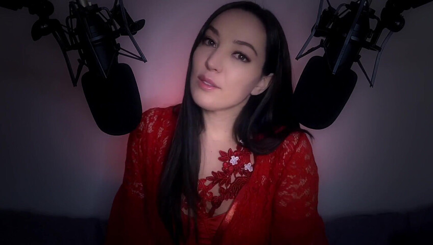 [ASMR] Girlfriend Makes You Have Sweet Dreams ❤️ (Sweet Nothings & Skin Tracing)