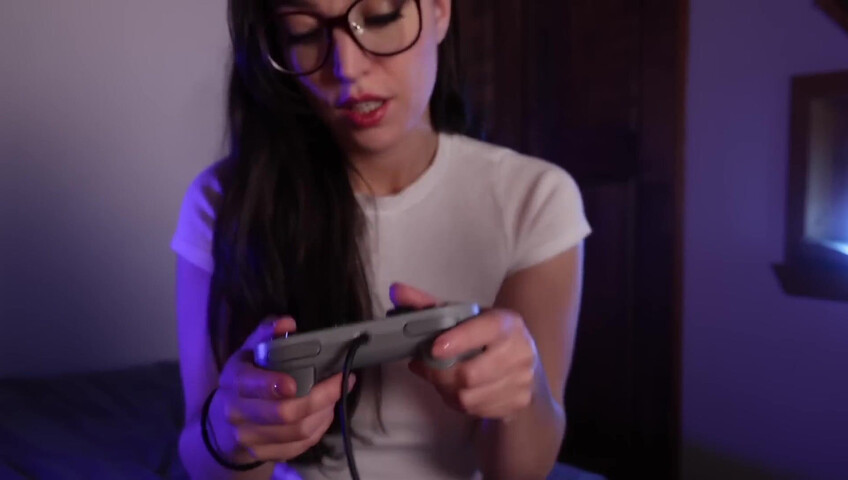 [ASMR] Nerdy Girlfriend Being Weird...