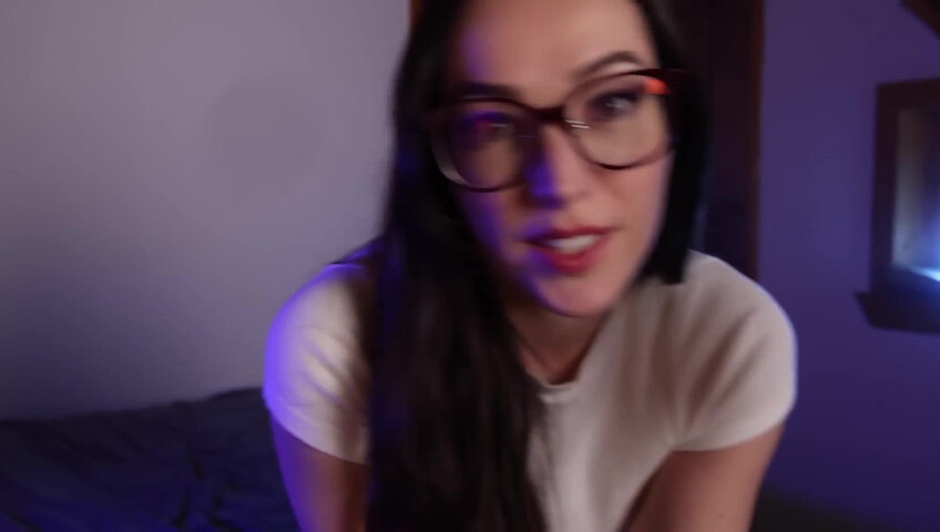[ASMR] Nerdy Girlfriend Being Weird...