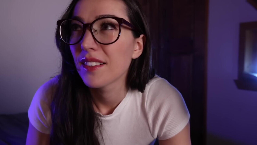[ASMR] Nerdy Girlfriend Being Weird...