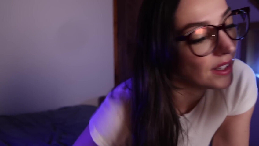 [ASMR] Nerdy Girlfriend Being Weird...