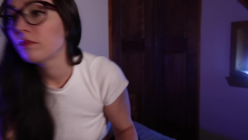 [ASMR] Nerdy Girlfriend Being Weird...