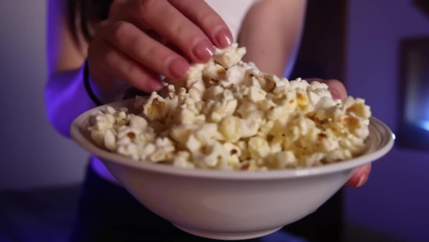 [ASMR] Nerdy Girlfriend Being Weird...