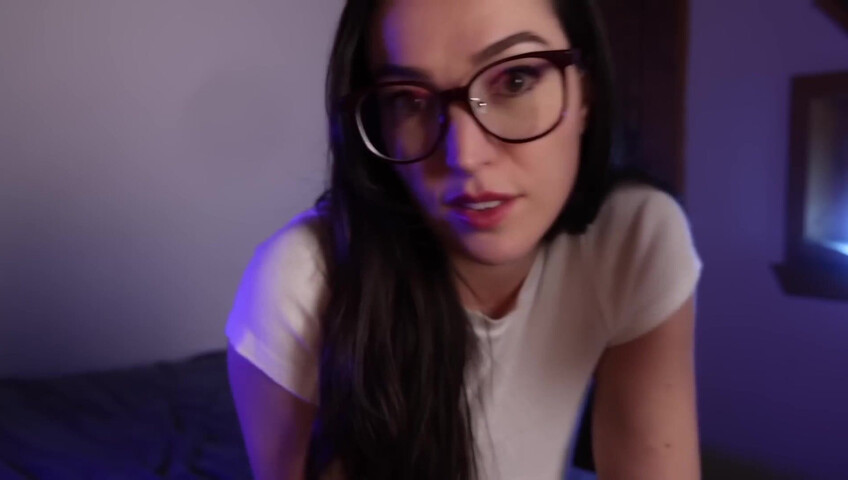 [ASMR] Nerdy Girlfriend Being Weird...