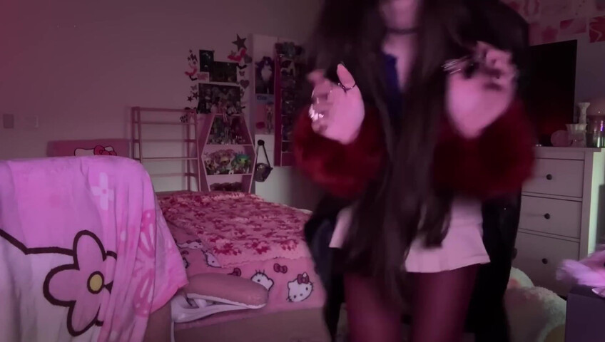 beebee ASMR - Intense Bare Mic Scratching - Mouth Sounds