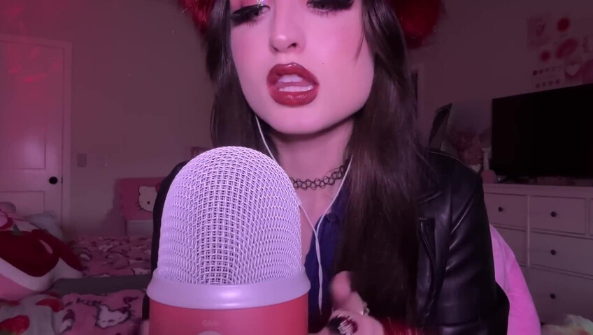 beebee ASMR - Intense Bare Mic Scratching - Mouth Sounds
