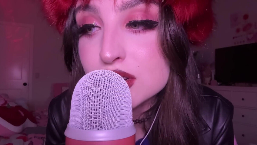 beebee ASMR - Intense Bare Mic Scratching - Mouth Sounds
