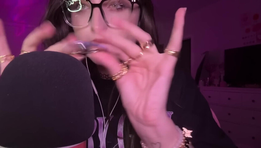 beebee asmr - ASMR - Chaotic Mouth Sounds, Upclose Hand Movements, Random Triggers w⧸ Rambling