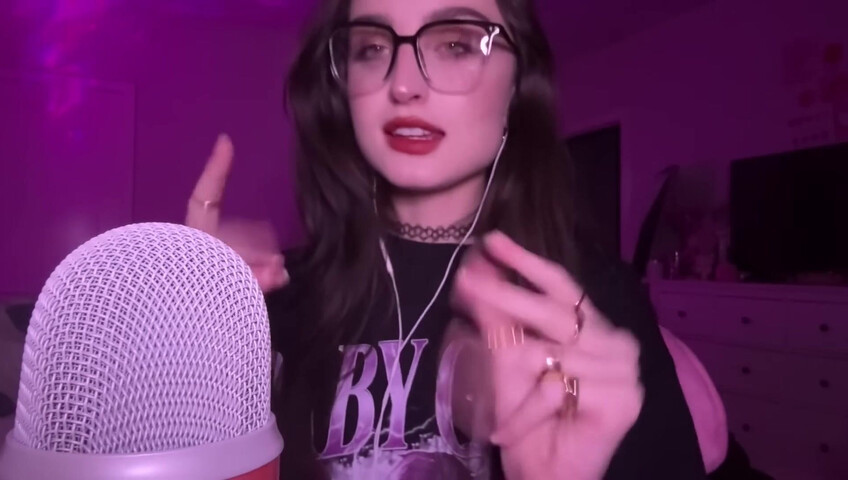 beebee asmr - ASMR - Chaotic Mouth Sounds, Upclose Hand Movements, Random Triggers w⧸ Rambling