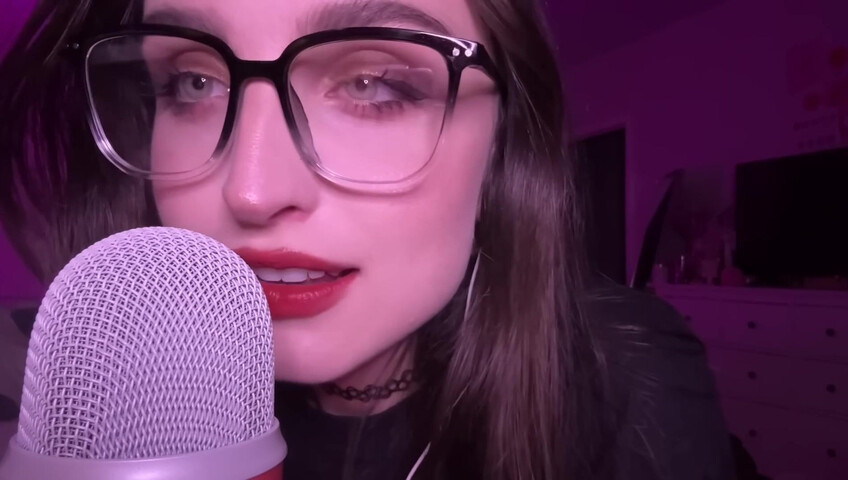 beebee asmr - ASMR - Chaotic Mouth Sounds, Upclose Hand Movements, Random Triggers w⧸ Rambling