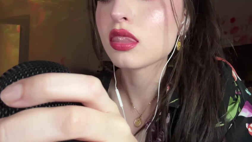 beebee asmr - Fast Mic Brushing ASMR w⧸ Hand Sounds