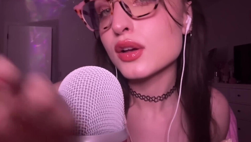 beebee asmr - Upclose Kisses, “You’re Loved” Affirmations, Mouth Sounds