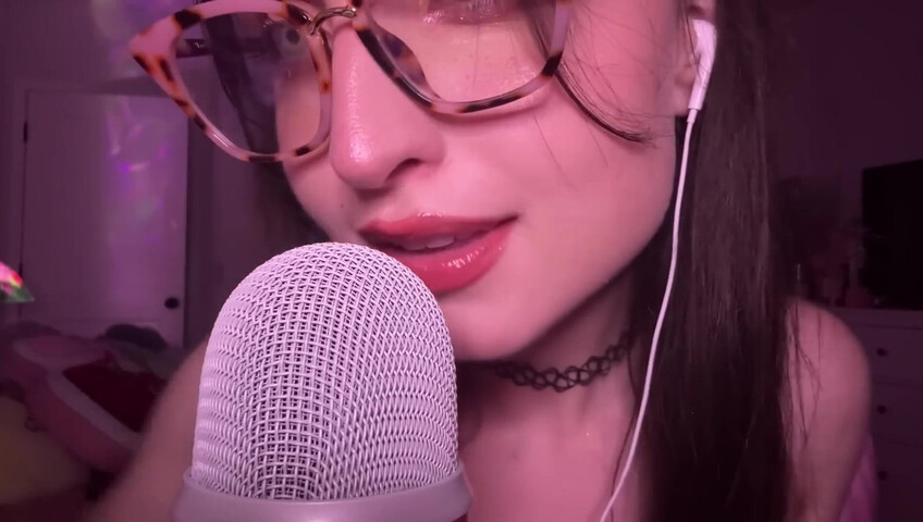 beebee asmr - Upclose Kisses, “You’re Loved” Affirmations, Mouth Sounds