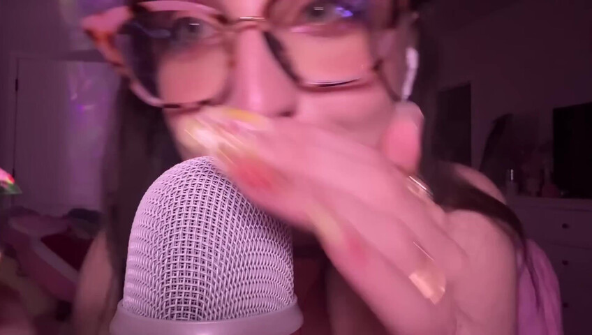 beebee asmr - Upclose Kisses, “You’re Loved” Affirmations, Mouth Sounds