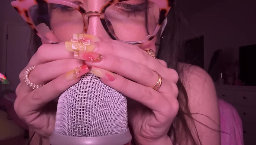 beebee asmr - Upclose Kisses, “You’re Loved” Affirmations, Mouth Sounds